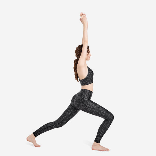 Women's Yoga Jacket – Lightweight Zip-Up Gym Jacket UAE | Fitness Activewear